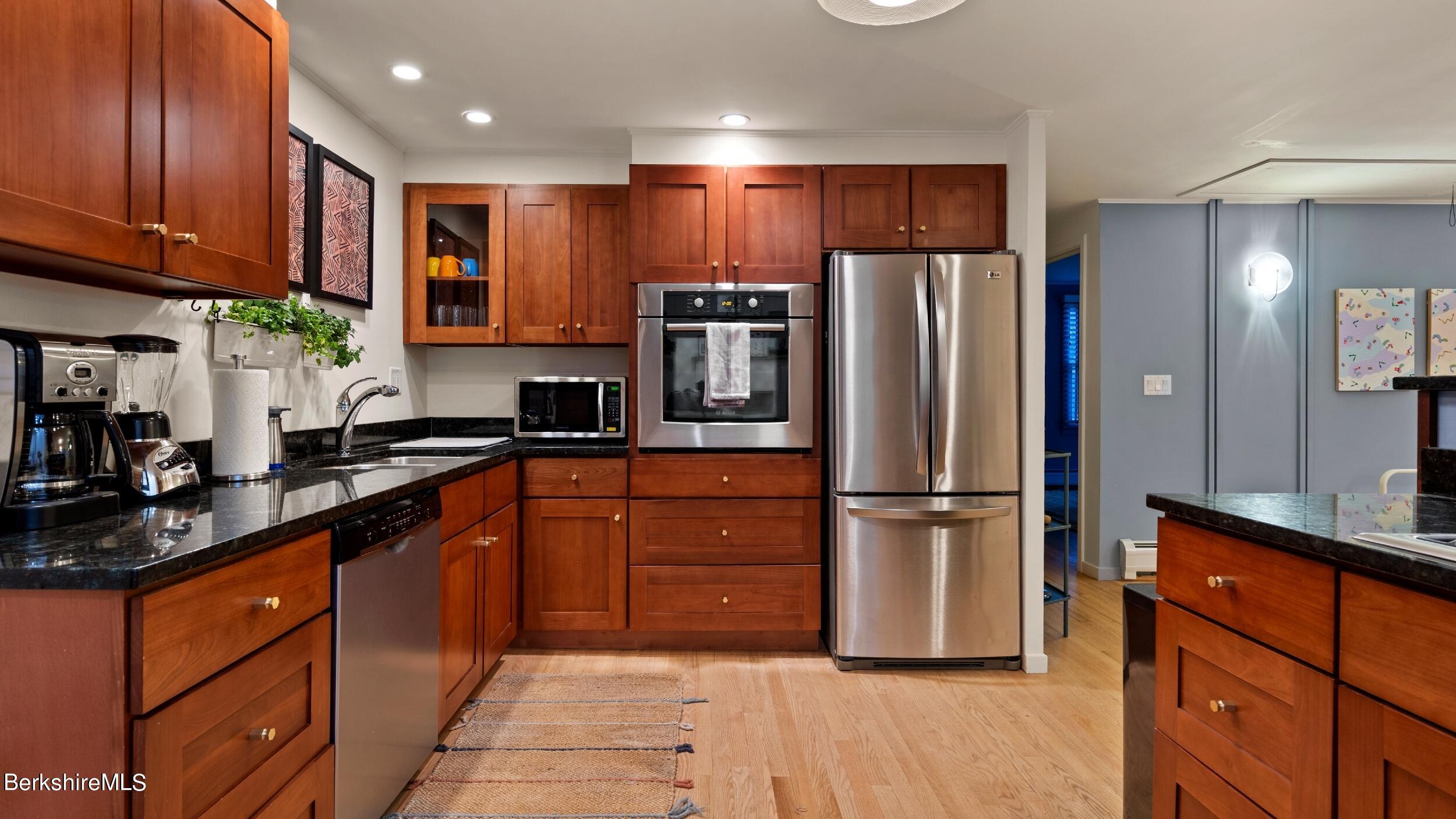 85 Pixley Road Monterey, MA 01230 - Photo 4 of 26 LRDSC04400