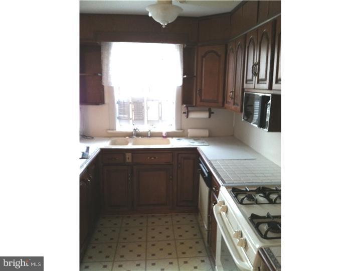315 Darby Road Ridley Park, PA 19078 - Photo 4 of 11 Kitchen