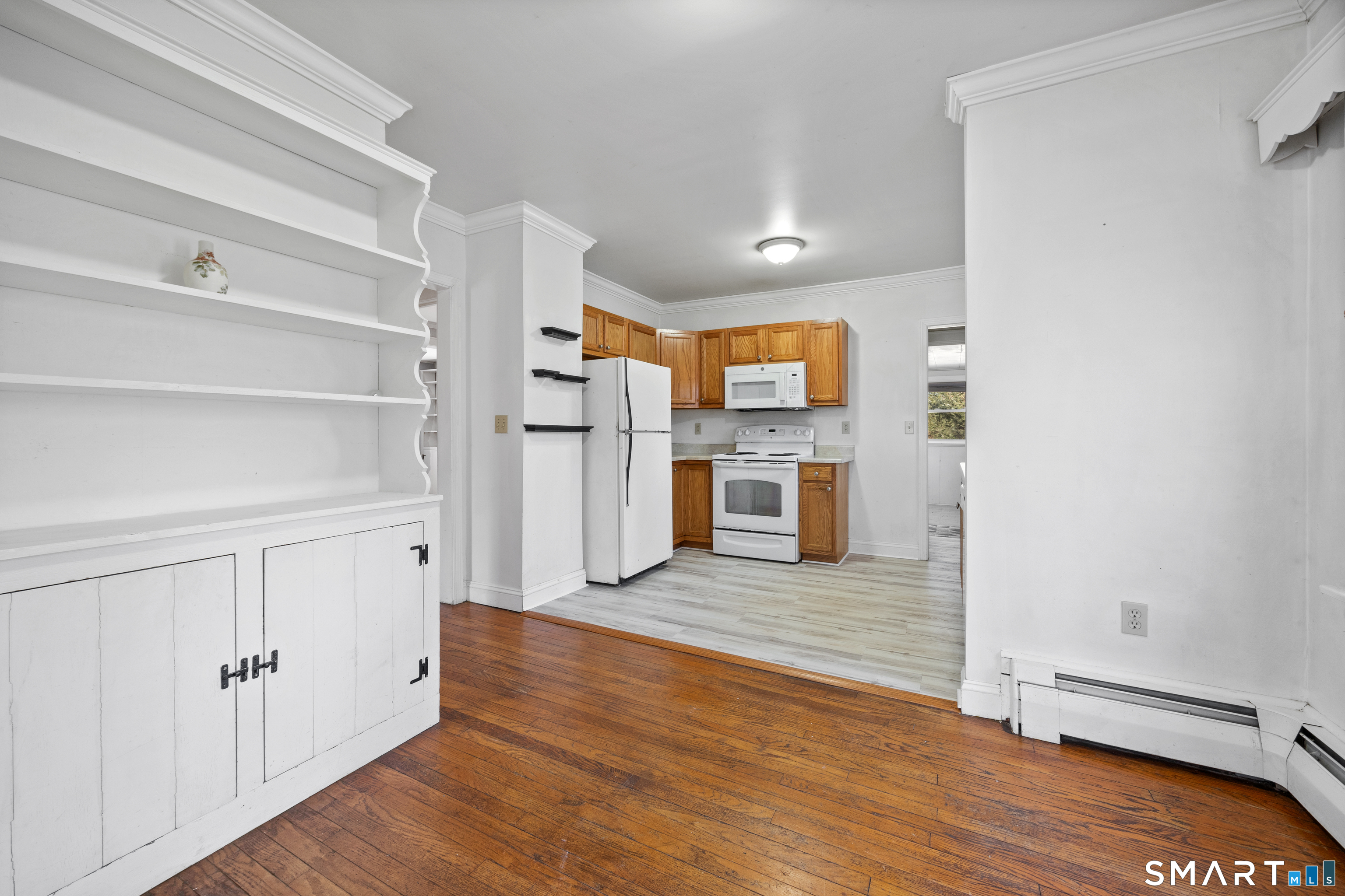393 South Meriden Road Cheshire, CT 06410 - Photo 11 of 25