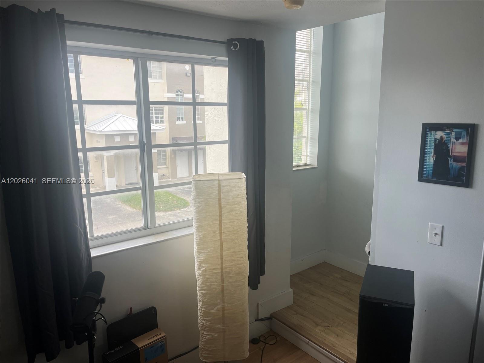 12015 Southwest 14th Street Miami, FL 33184 - Photo 12 of 24
