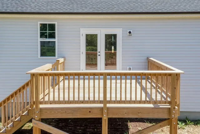 $300,000 | 705 East Battle Avenue, Tarboro, NC 27886