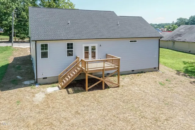 $300,000 | 705 East Battle Avenue, Tarboro, NC 27886