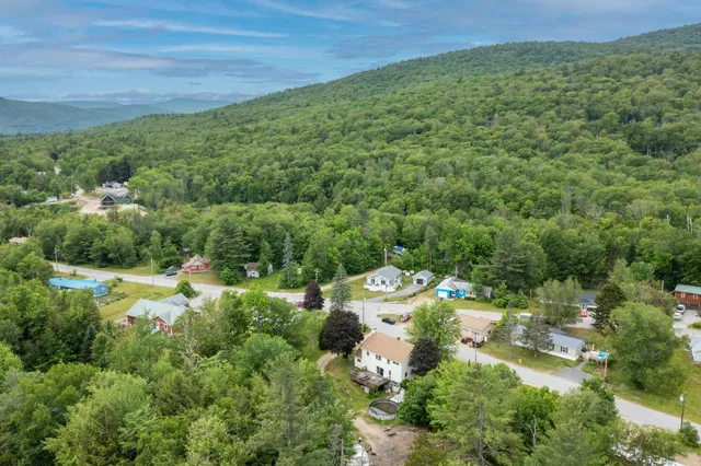 $459,000 | 6 Goodbout Road, Lincoln, NH 03251