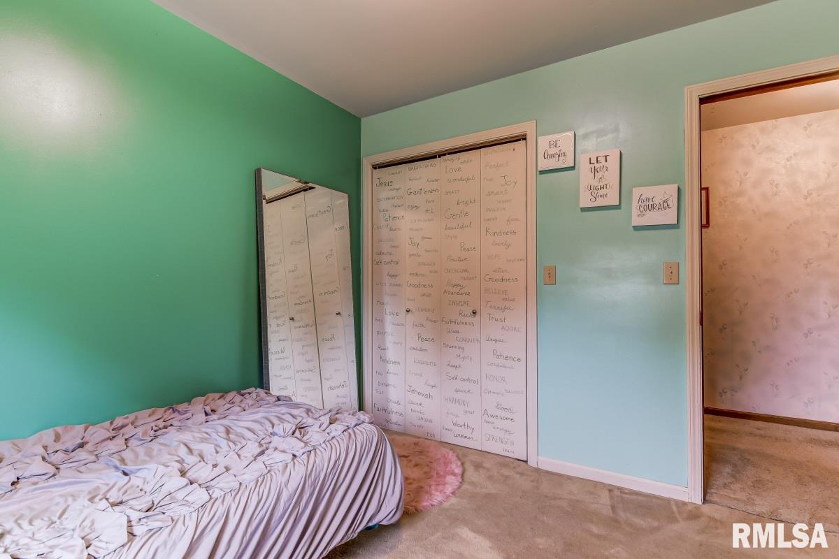216 Astoria Road Springfield, IL 62704 - Photo 11 of 40
