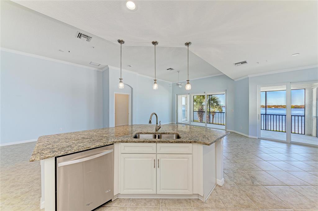 1246 Riverscape Street Bradenton, FL 34208 - Photo 20 of 68