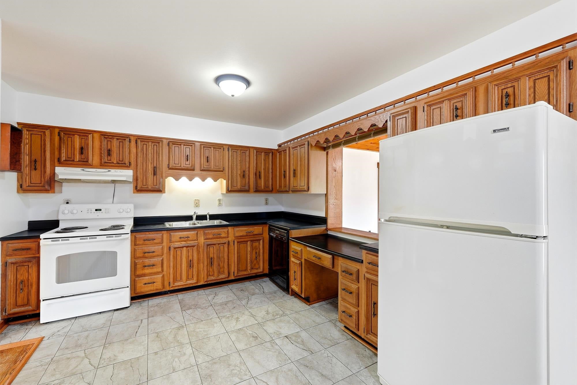 18 Cavill Creek Road Barboursville, WV 25504 - Photo 12 of 32 Gallery Image 12