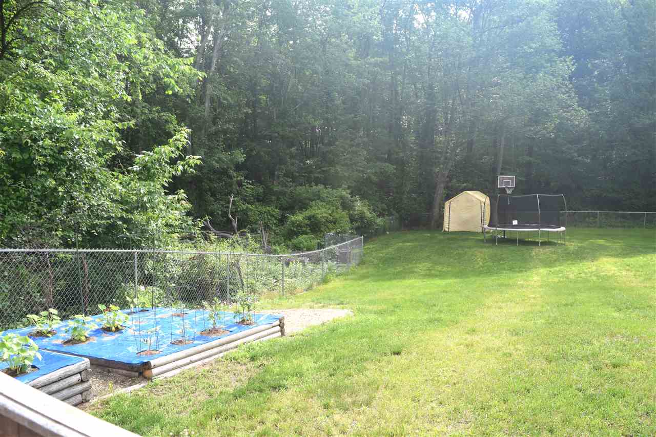 199 Wheel Wright Road Hampstead, NH 03841 - Photo 33 of 35