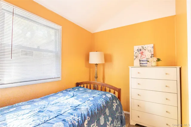 $165,000 | 17 Schooner Lane, Baiting Hollow, NY 11933