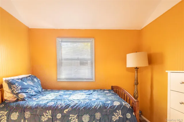 $165,000 | 17 Schooner Lane, Baiting Hollow, NY 11933