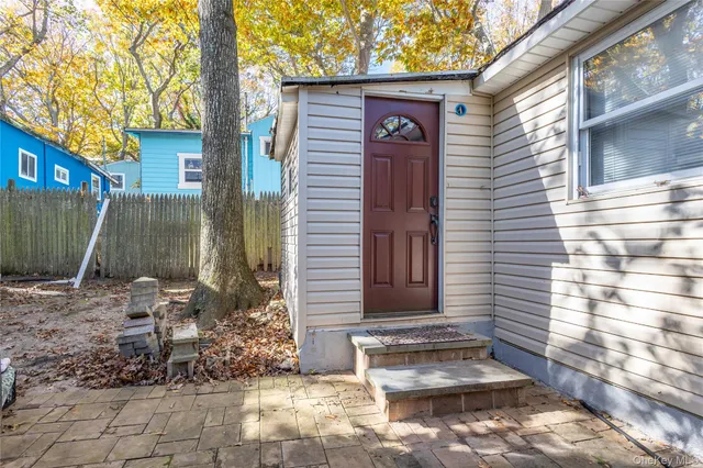 $165,000 | 17 Schooner Lane, Baiting Hollow, NY 11933