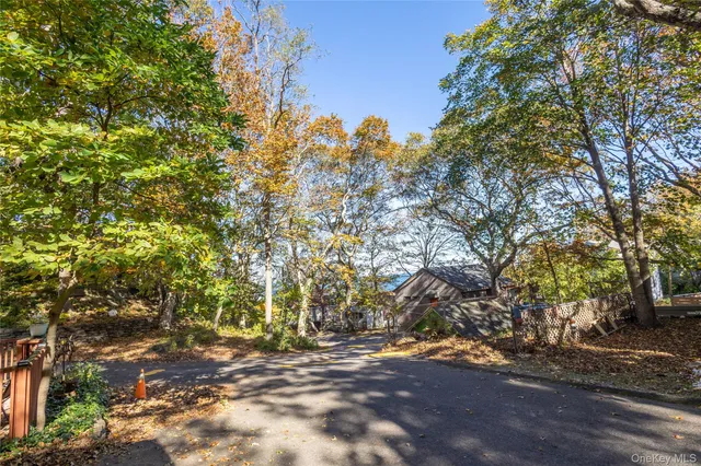 $165,000 | 17 Schooner Lane, Baiting Hollow, NY 11933