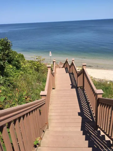 $165,000 | 17 Schooner Lane, Baiting Hollow, NY 11933