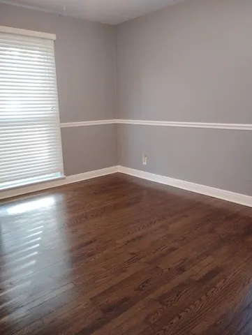 $316,000 | 371 South Edison Avenue, Elgin, IL 60123