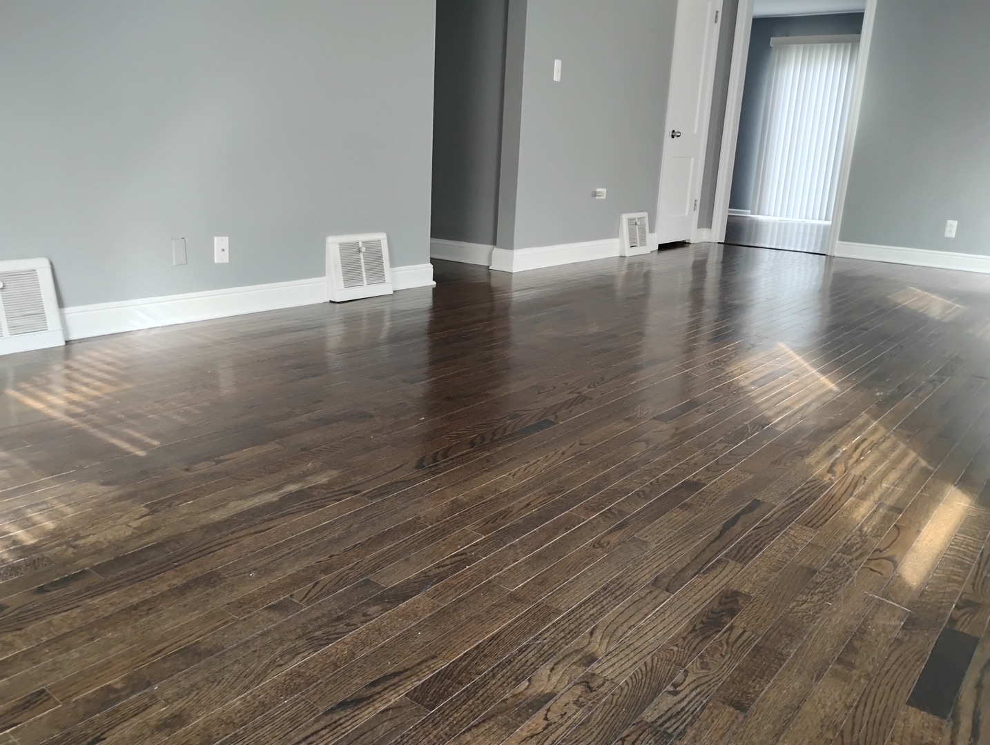 371 South Edison Avenue Elgin, IL 60123 - Photo 13 of 32