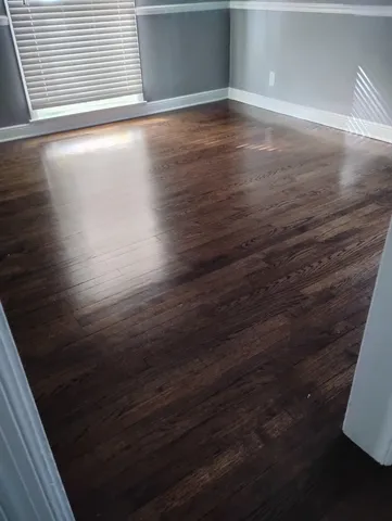 $316,000 | 371 South Edison Avenue, Elgin, IL 60123