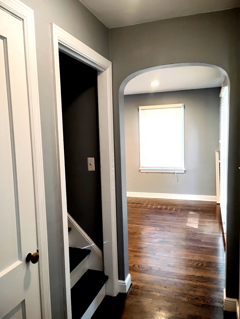 371 South Edison Avenue Elgin, IL 60123 - Photo 20 of 32