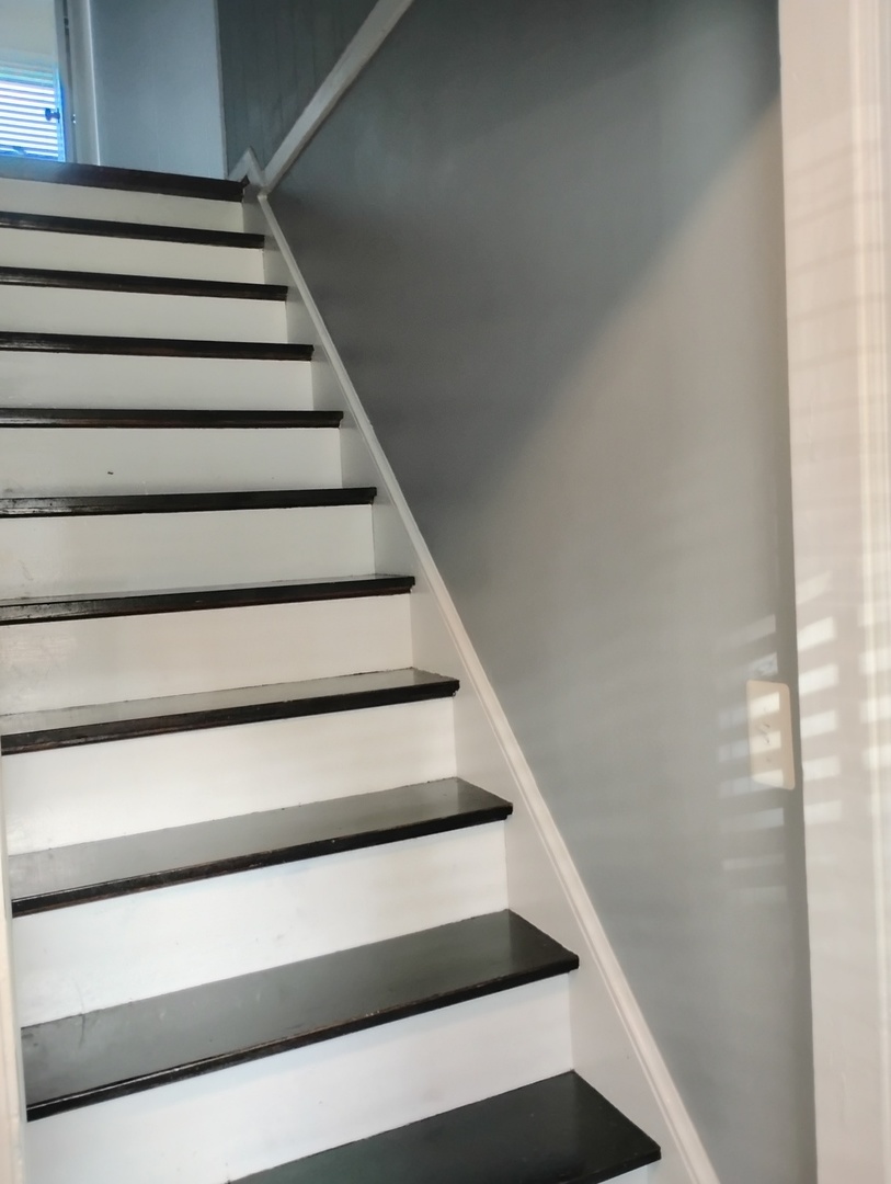 371 South Edison Avenue Elgin, IL 60123 - Photo 21 of 32