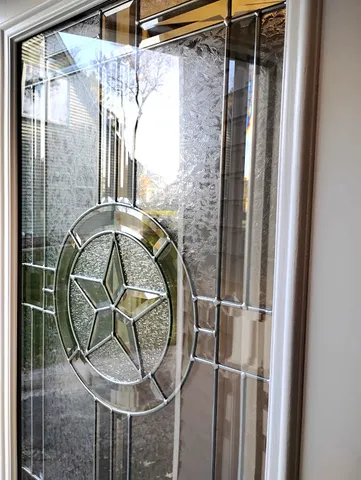 $329,900 | 371 South Edison Avenue, Elgin, IL 60123