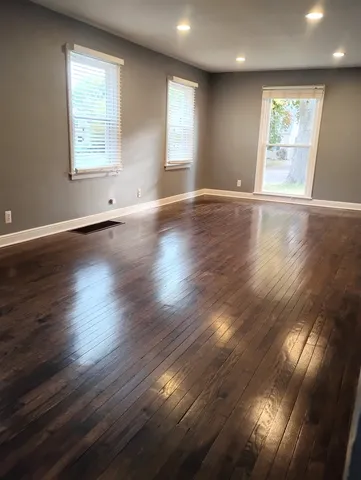 $329,900 | 371 South Edison Avenue, Elgin, IL 60123