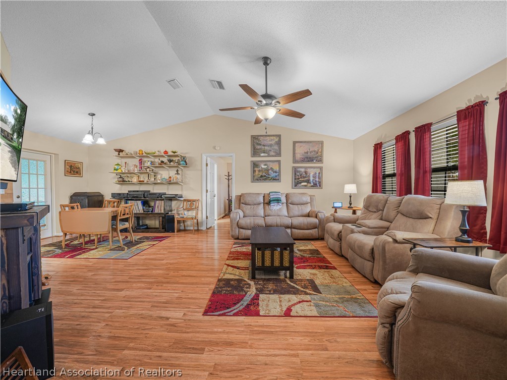 4411 Pitching Wedge Way Sebring, FL 33872 - Photo 7 of 30