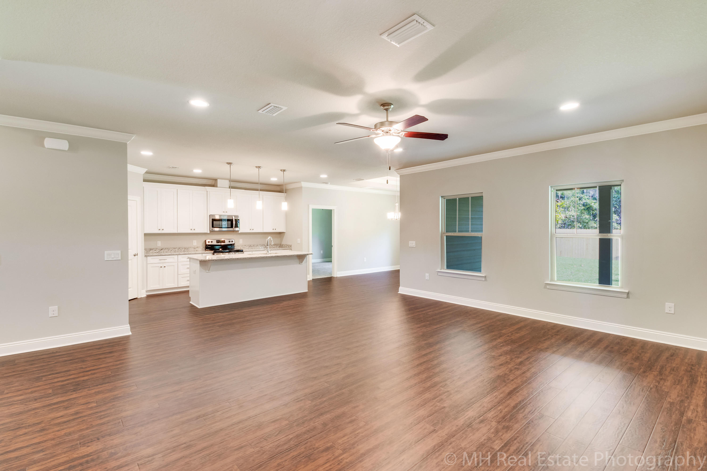 9164 Ridge Road Navarre, FL 32566 - Photo 6 of 22 Gallery Image 6