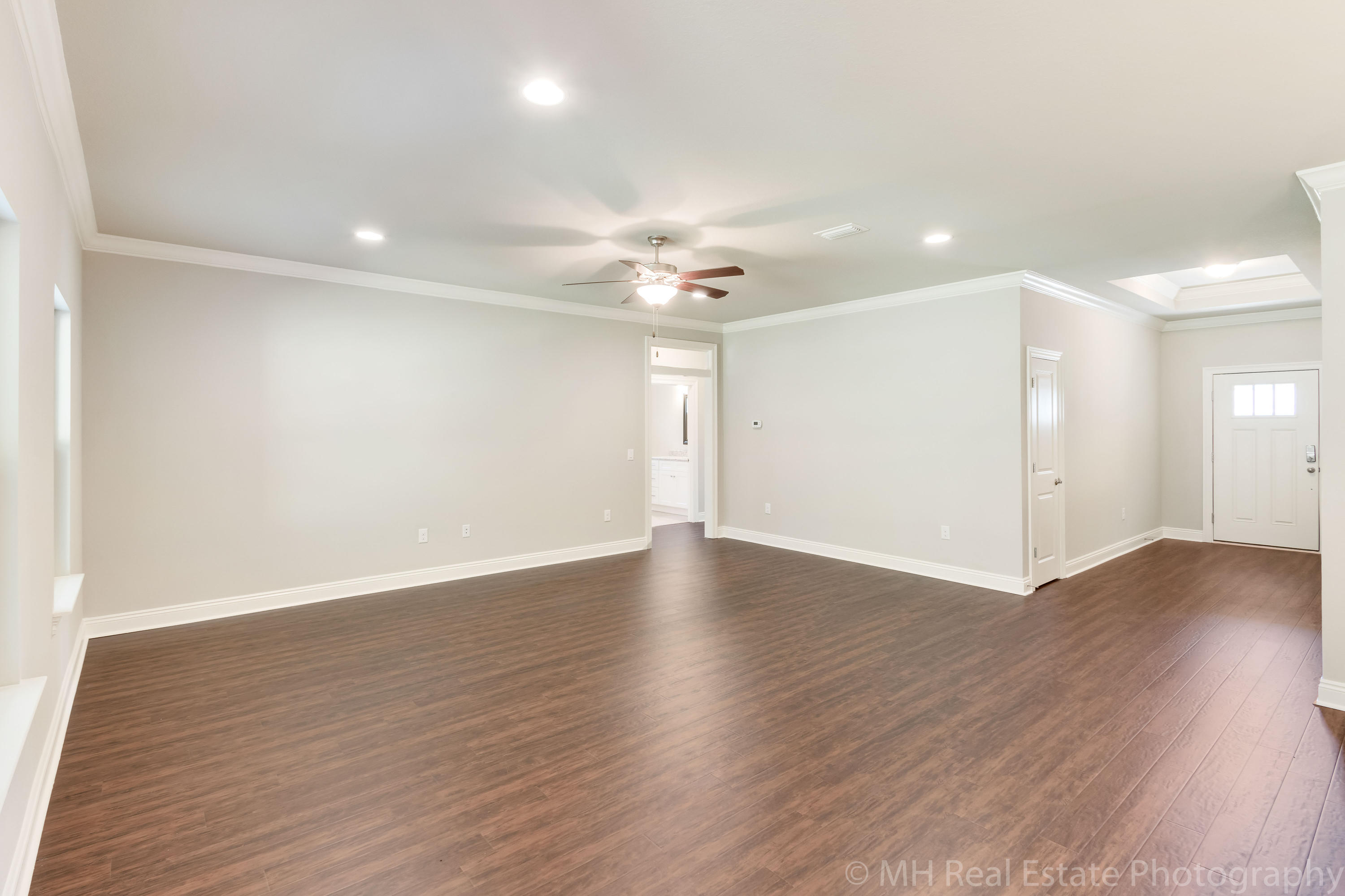 9164 Ridge Road Navarre, FL 32566 - Photo 8 of 22 Gallery Image 8