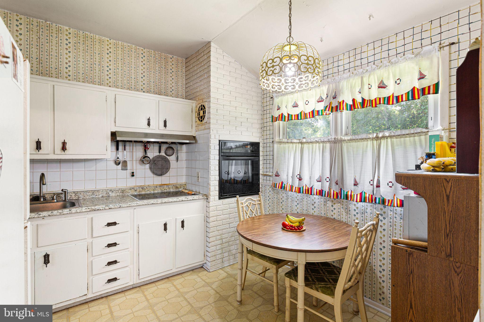 413 Howard Road Cherry Hill, NJ 08034 - Photo 18 of 36 Gallery Image 18