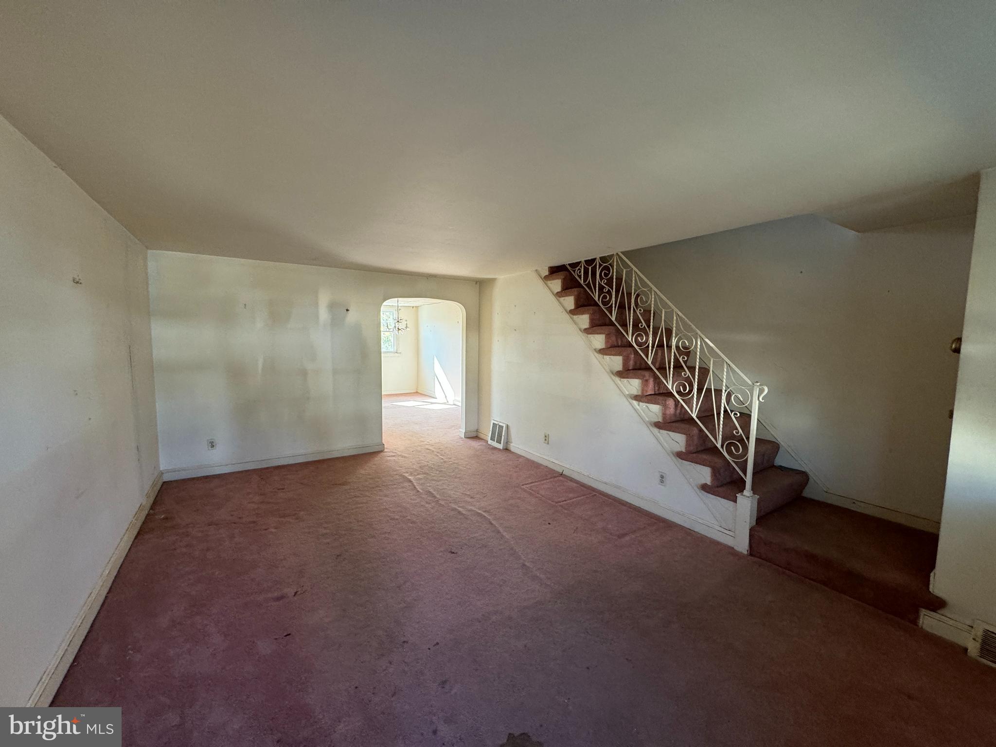 5240 Fairhaven Road Clifton Heights, PA 19018 - Photo 4 of 17 living room