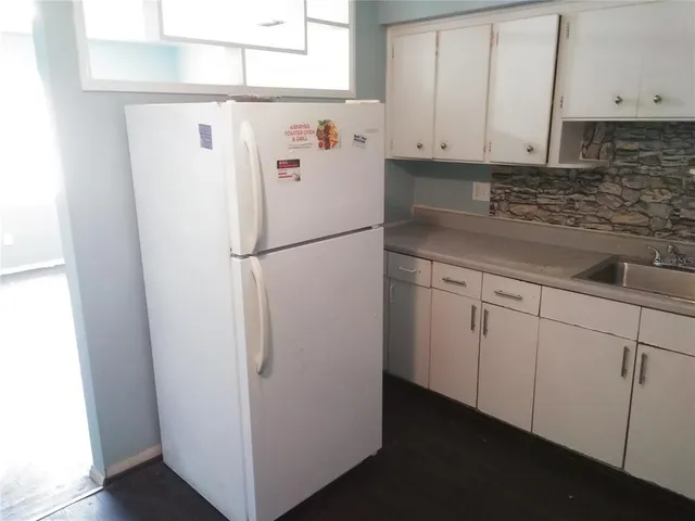 $1,795 | 3934 40th Avenue North, St. Petersburg, FL 33714