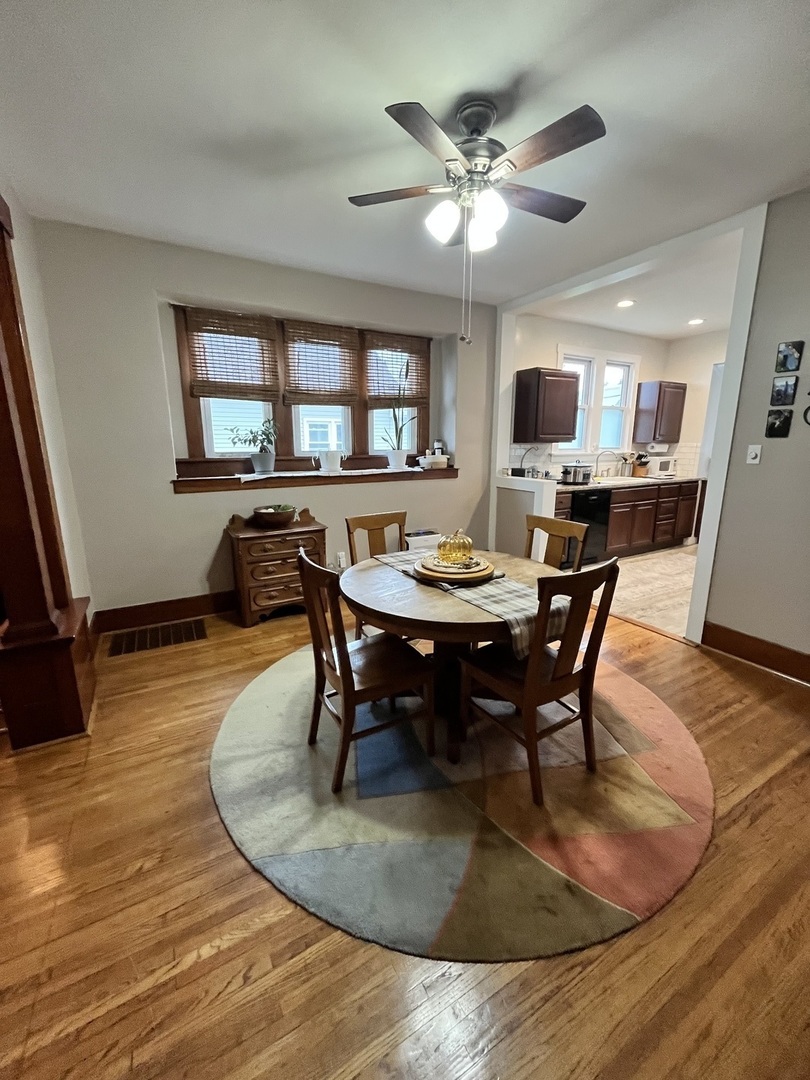 2386 Chancy Street Clinton, IA 52732 - Photo 8 of 28