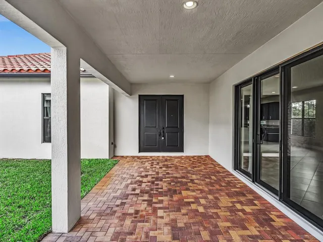 $10,900 | 10630 Southwest 55th Street, Cooper City, FL 33328