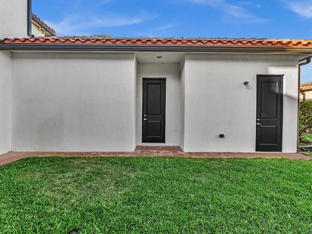 $10,900 | 10630 Southwest 55th Street, Cooper City, FL 33328