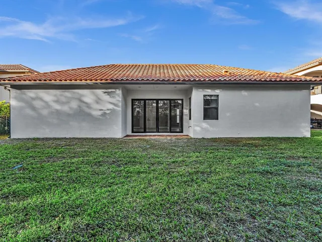 $10,900 | 10630 Southwest 55th Street, Cooper City, FL 33328