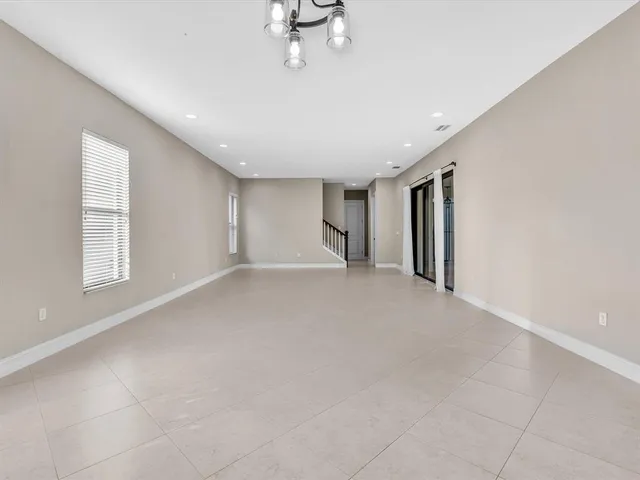 $10,900 | 10630 Southwest 55th Street, Cooper City, FL 33328