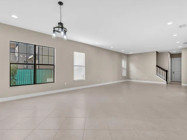 $10,900 | 10630 Southwest 55th Street, Cooper City, FL 33328