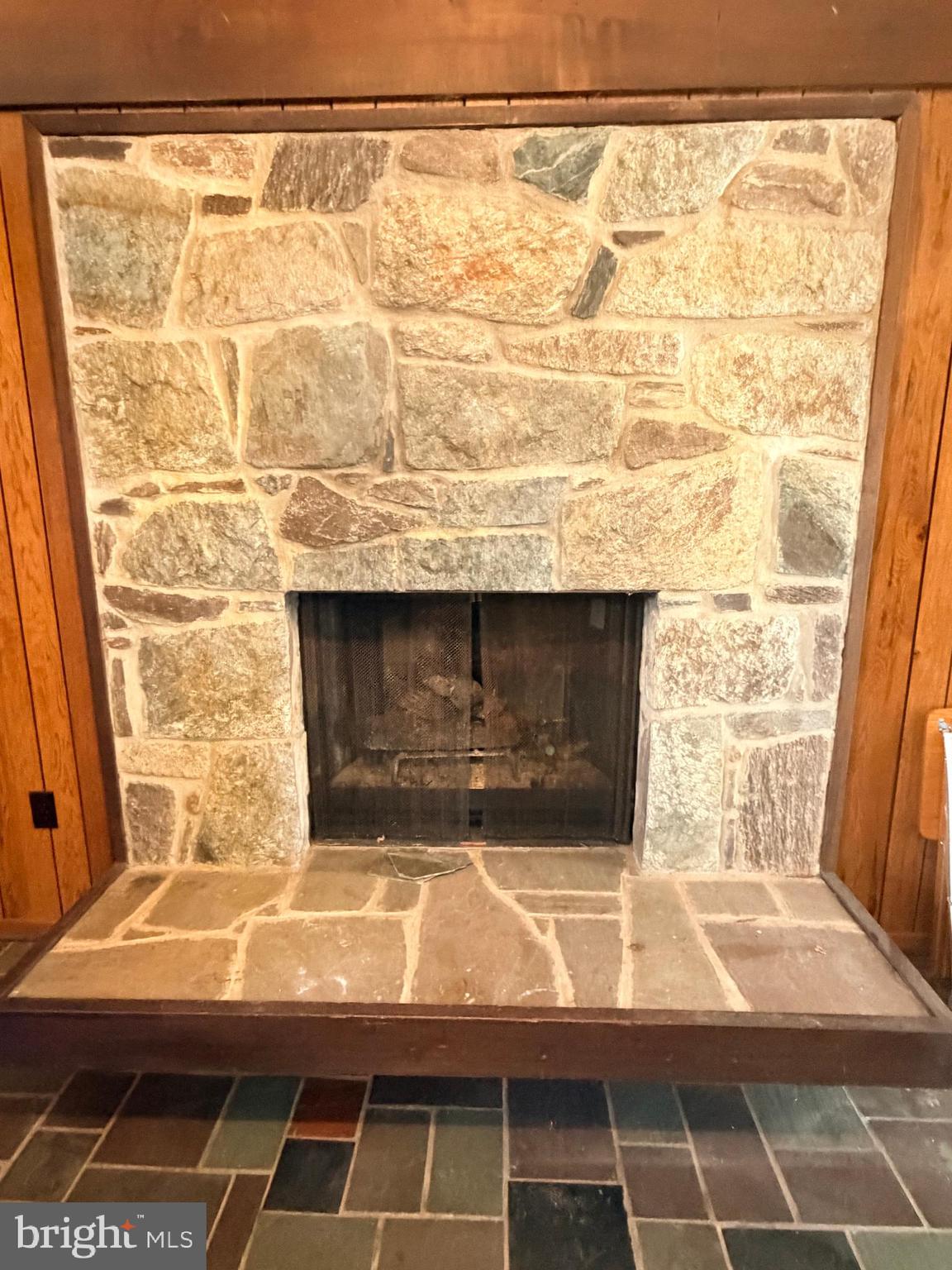 10400 Hunter Ridge Drive Oakton, VA 22124 - Photo 5 of 7