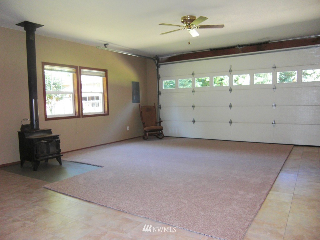 2301 East Pole Road Everson, WA 98247 - Photo 10 of 18