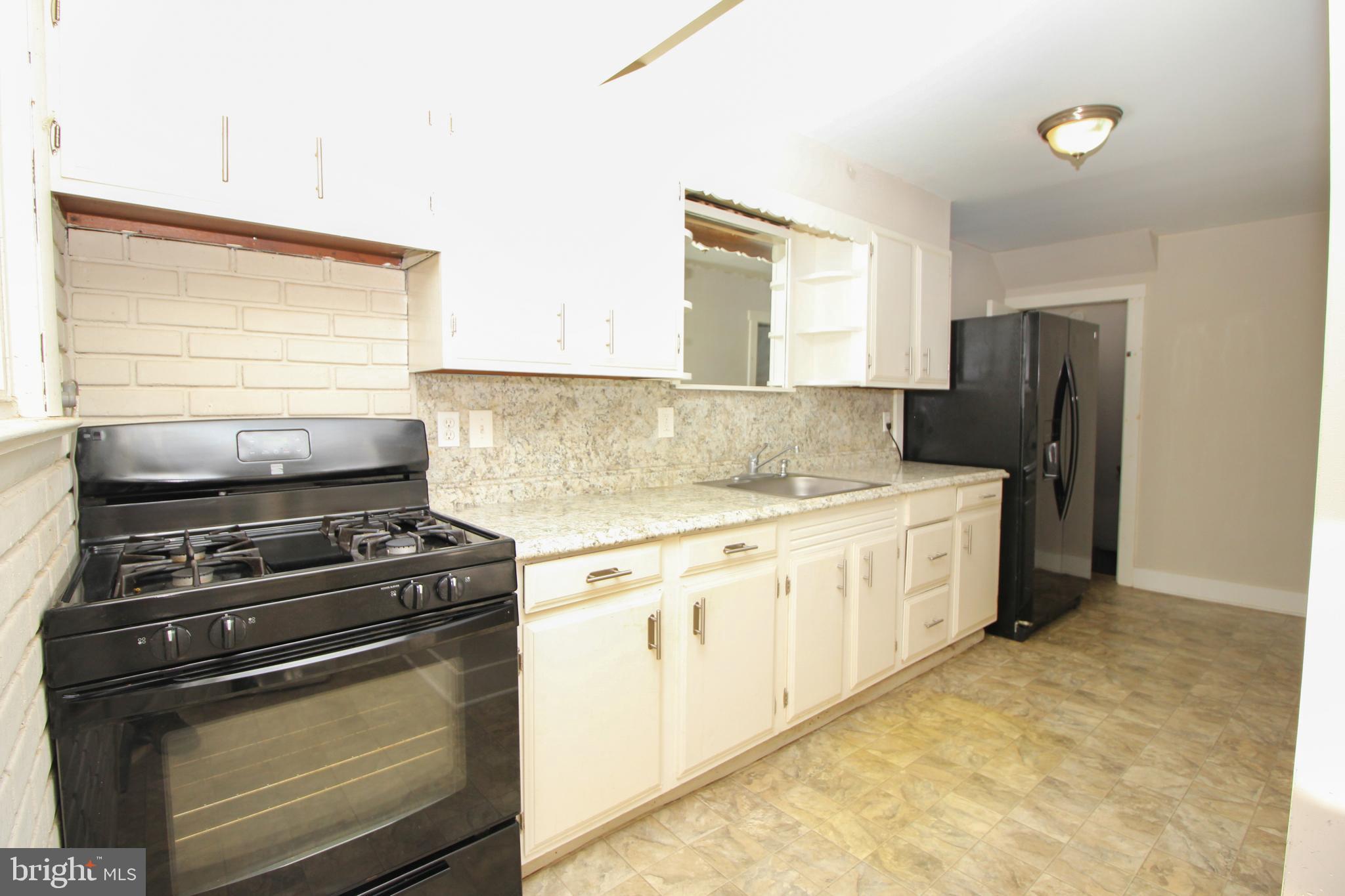 130 Pennsylvania Road Brooklawn, NJ 08030 - Photo 8 of 23 Gallery Image 8