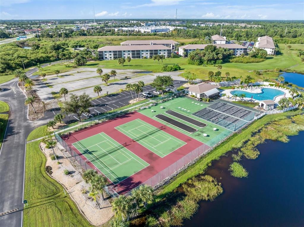 175 Kings Highway, Unit 236 Punta Gorda, FL 33983 - Photo 4 of 26 view of an outdoor space
