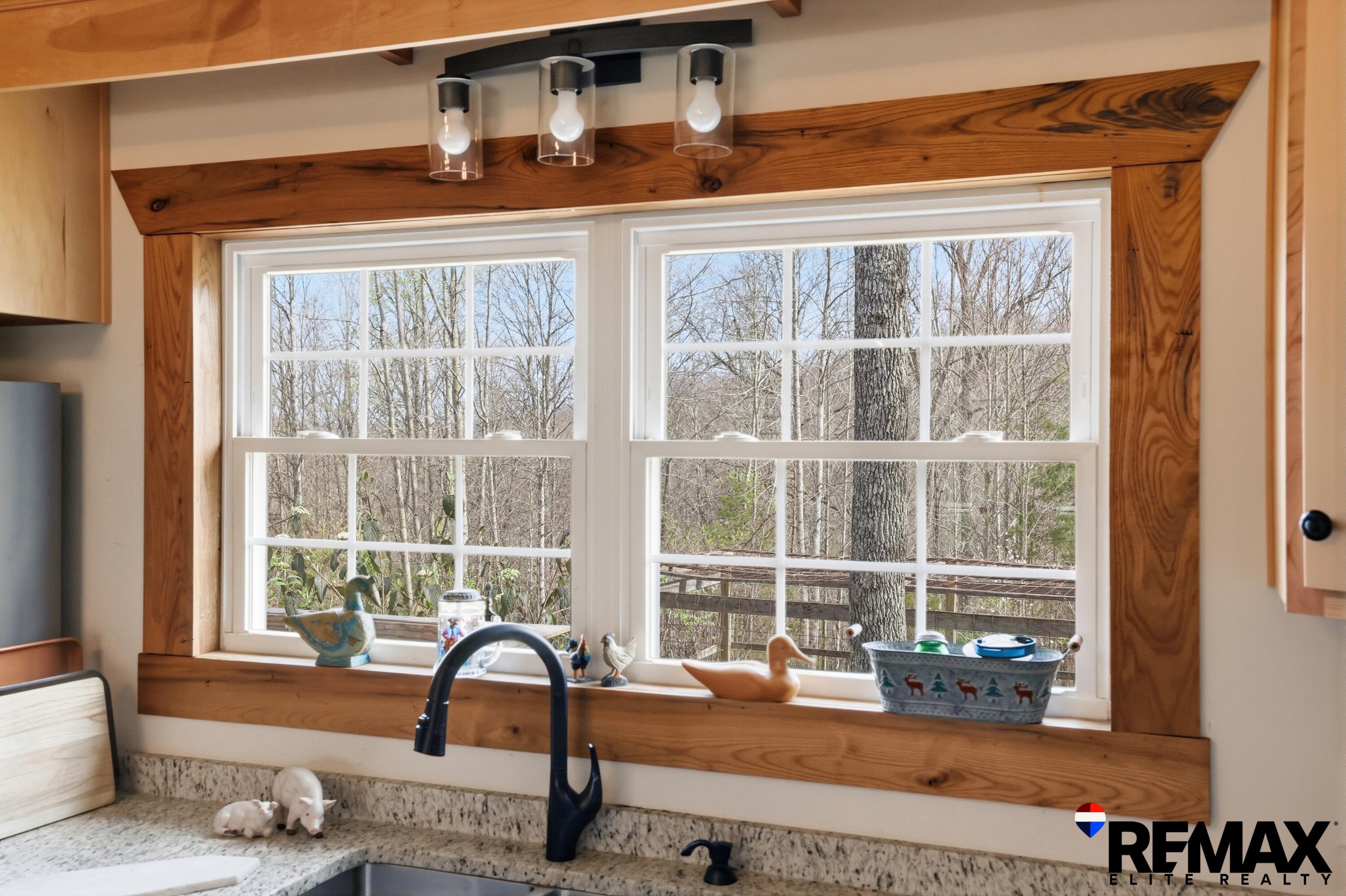 378 Shugars Hill Road Liberty, KY 42539 - Photo 9 of 33 Kitchen Sink window