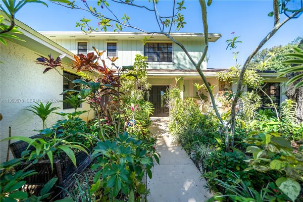 $784,000 | 6337 Southwest 32nd Street, Miramar, FL 33023