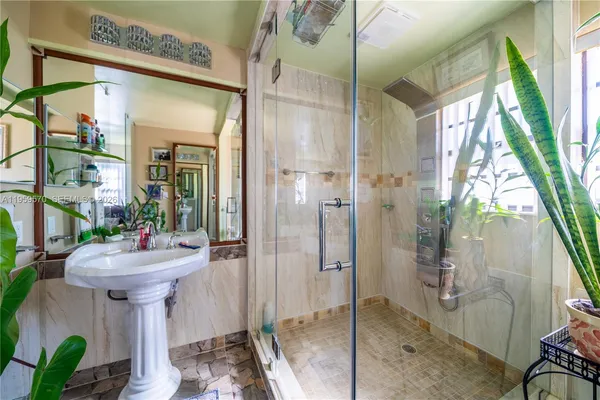 $784,000 | 6337 Southwest 32nd Street, Miramar, FL 33023