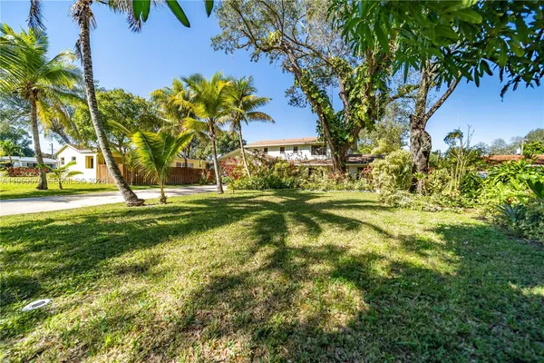 $784,000 | 6337 Southwest 32nd Street, Miramar, FL 33023