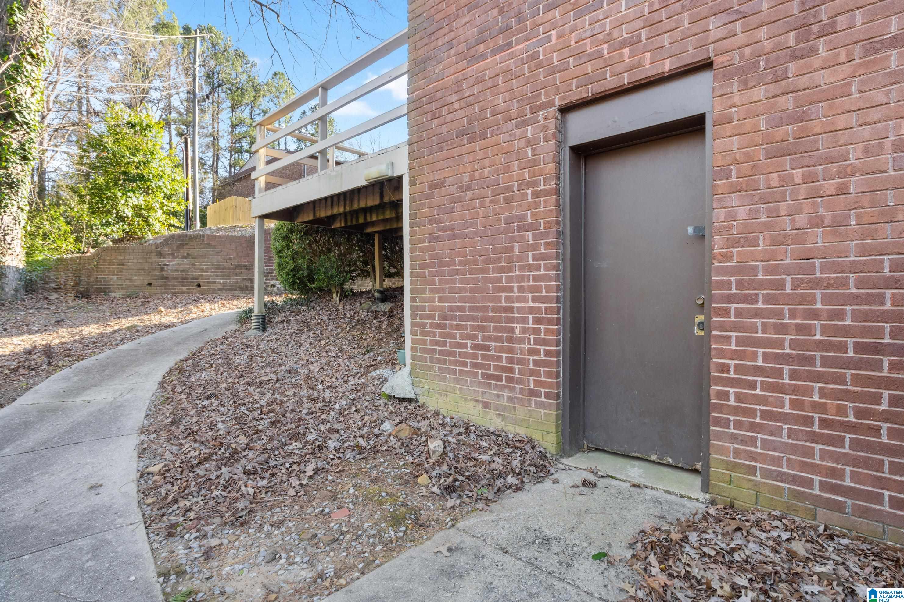 1665 Patton Chapel Road, Unit E Birmingham, AL 35226 - Photo 25 of 37