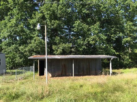 441 Oldaker Road Leon, WV 25123 - Photo 7 of 11 Gallery Image 7