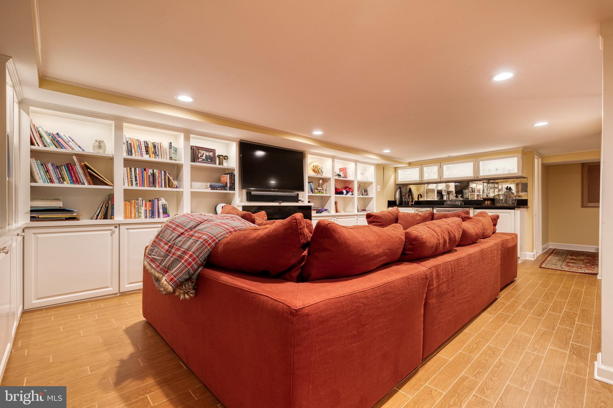 204 St Dunstans Road Baltimore, MD 21212 - Photo 49 of 69