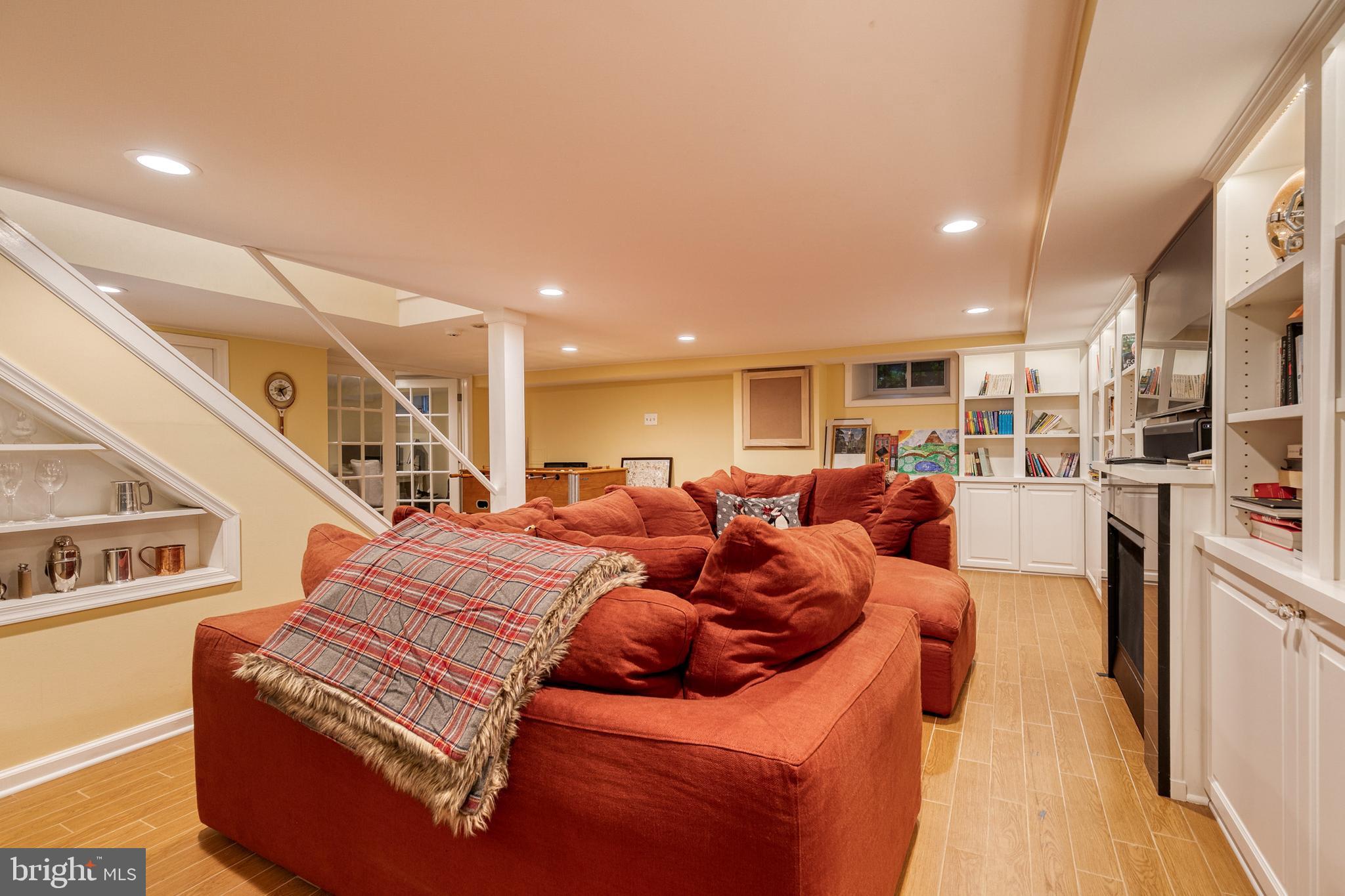 204 St Dunstans Road Baltimore, MD 21212 - Photo 50 of 69