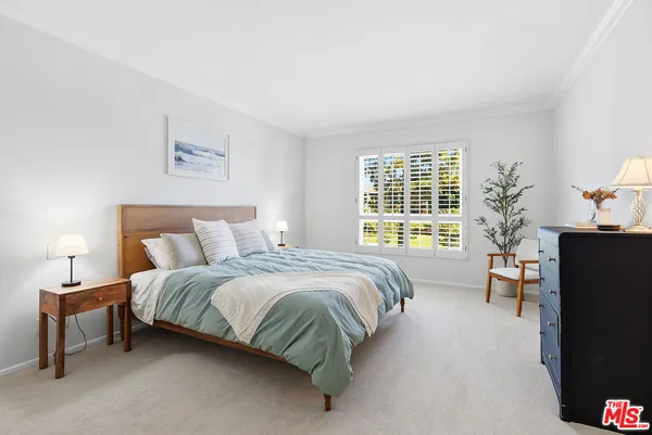 $1,149,000 | 5625 Cambridge Way, Unit 204, Culver City, CA 90230