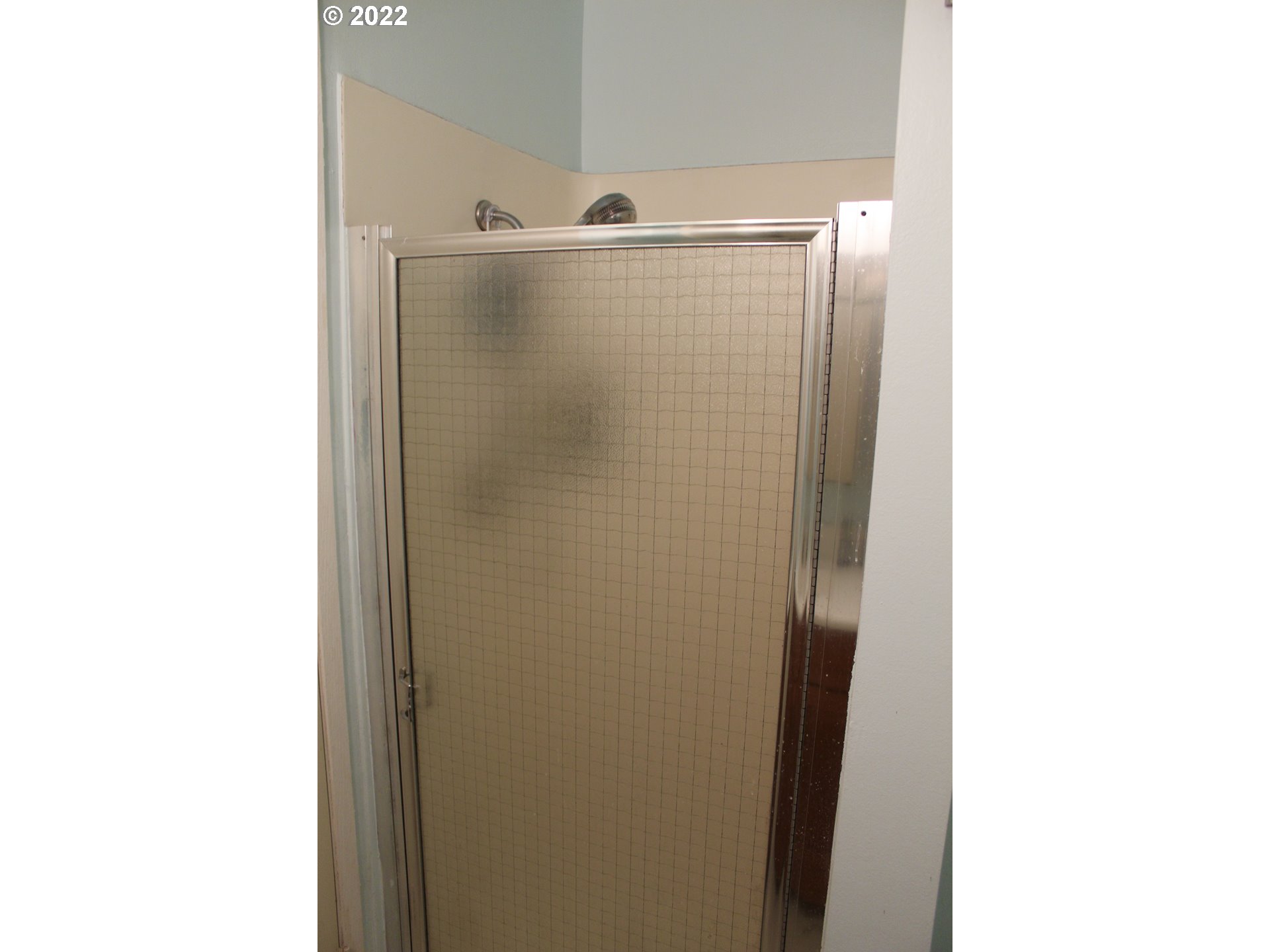 6745 Southwest Scholls Ferry Road, Unit 18 Beaverton, OR 97008 - Photo 17 of 21 Bathroom
