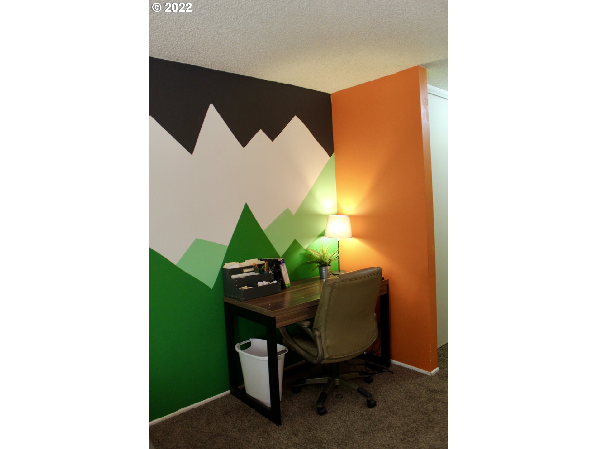 6745 Southwest Scholls Ferry Road, Unit 18 Beaverton, OR 97008 - Photo 19 of 21 Bedroom, Owner's Suite